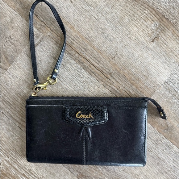 Coach Handbags - Coach Madison Wristlet Wallet
